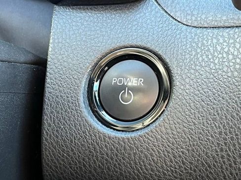 Used 2025 Toyota Camry LE image 20