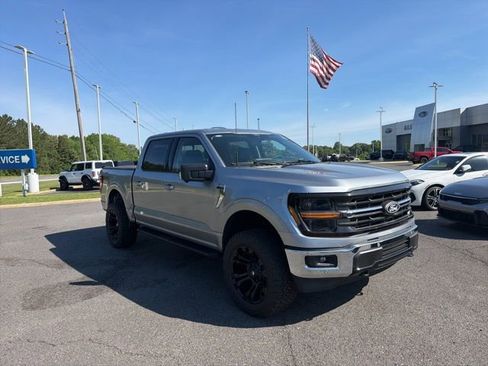 New 2026 Ford F150 XLT w/ Equipment Group 302A MID AWD/4WD image 4