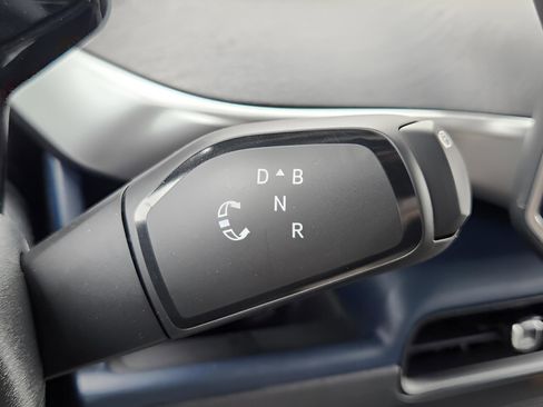 New 2025 Volkswagen ID. Buzz Pro S image 24