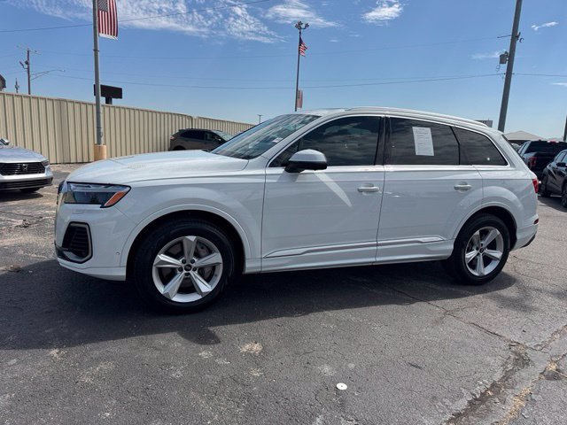 Used 2025 Audi Q7 3.0T Premium AWD/4WD image 3