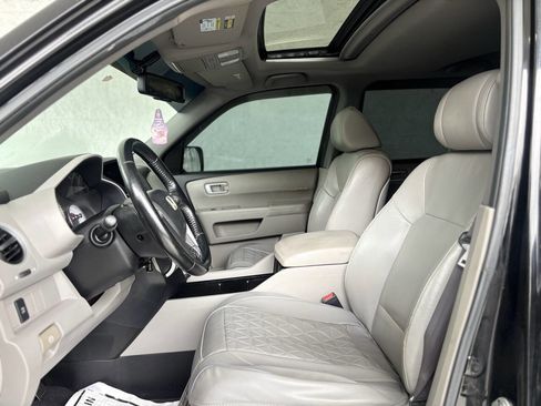 Used 2010 Honda Pilot EX-L image 13