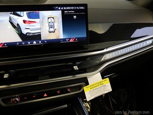 New 2026 BMW X5 xDrive50e image 25