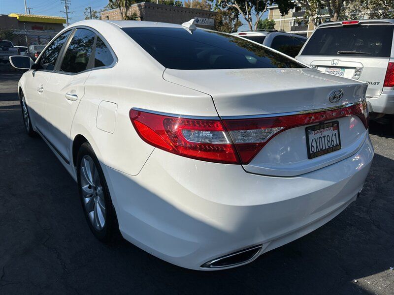 Used 2012 Hyundai Azera FWD image 7