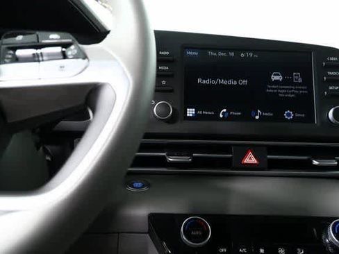 New 2026 Hyundai Elantra SEL Sport Premium image 45