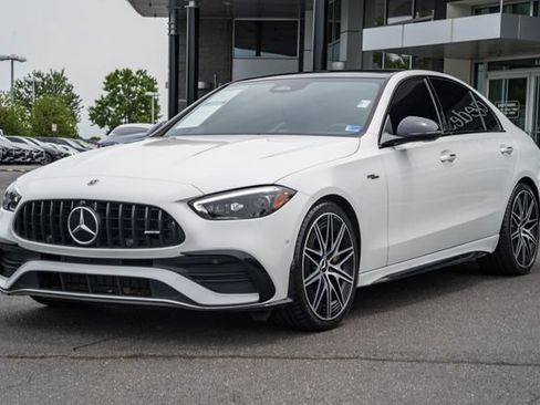 Used 2023 Mercedes-Benz C 43 AMG 4MATIC Sedan image 3
