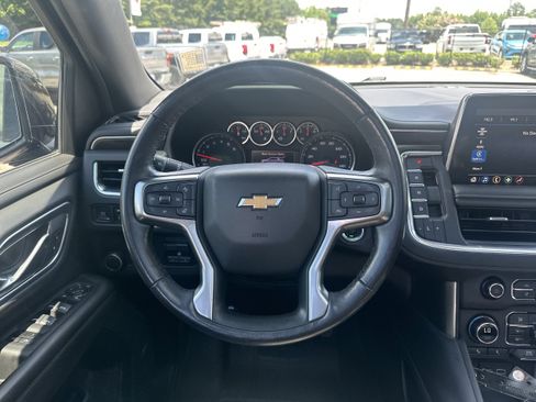 Used 2021 Chevrolet Tahoe LT w/ LT Signature Package RWD image 24