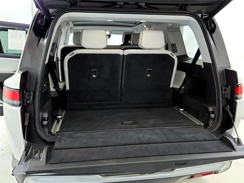 Used 2025 Rivian R1S Adventure image 20