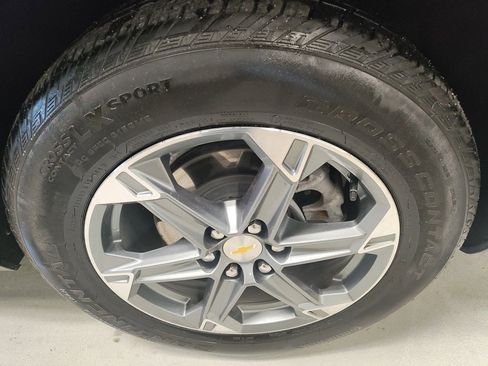 Used 2023 Chevrolet Blazer LT image 4