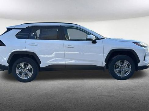 New 2025 Toyota RAV4 XLE image 12