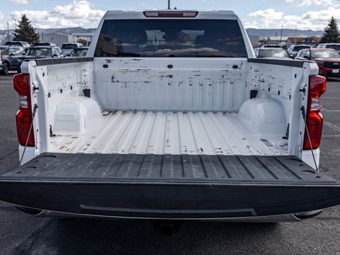 Used 2023 Chevrolet Silverado 1500 LT w/ Work Truck Package AWD/4WD image 8