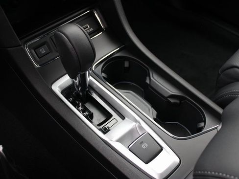 New 2026 Subaru Ascent Limited AWD/4WD image 16