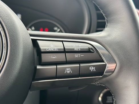 Used 2024 MAZDA MAZDA3 Hatchback w/Premium Plus Pkg image 28