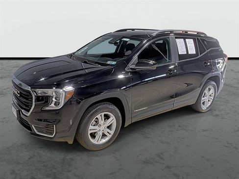 Used 2022 GMC Terrain SLE w/ Driver Convenience Package AWD/4WD image 1