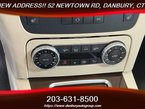Used 2014 Mercedes-Benz GLK 350 4MATIC image 25