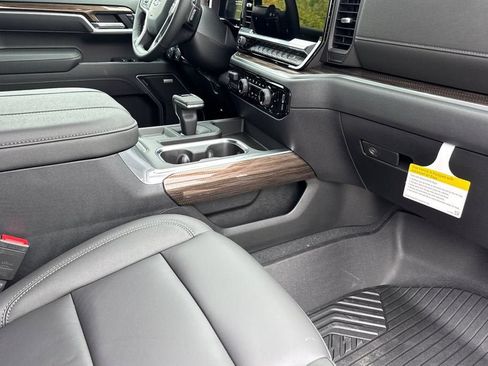 New 2026 Chevrolet Silverado 1500 RST w/ RST All Star Premium Package AWD/4WD image 15
