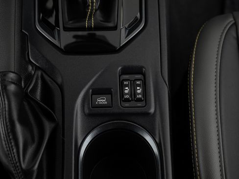 Used 2022 Subaru Crosstrek 2.5i Sport image 37