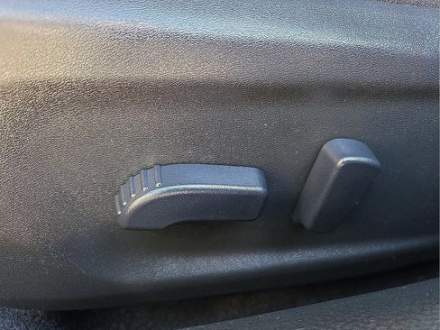 Used 2024 Nissan Altima 2.5 SV image 15