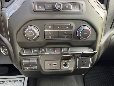 Used 2024 Chevrolet Silverado 1500 Custom AWD/4WD image 21