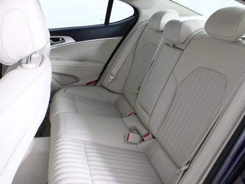 Used 2026 Genesis G70 2.5T Prestige RWD image 19