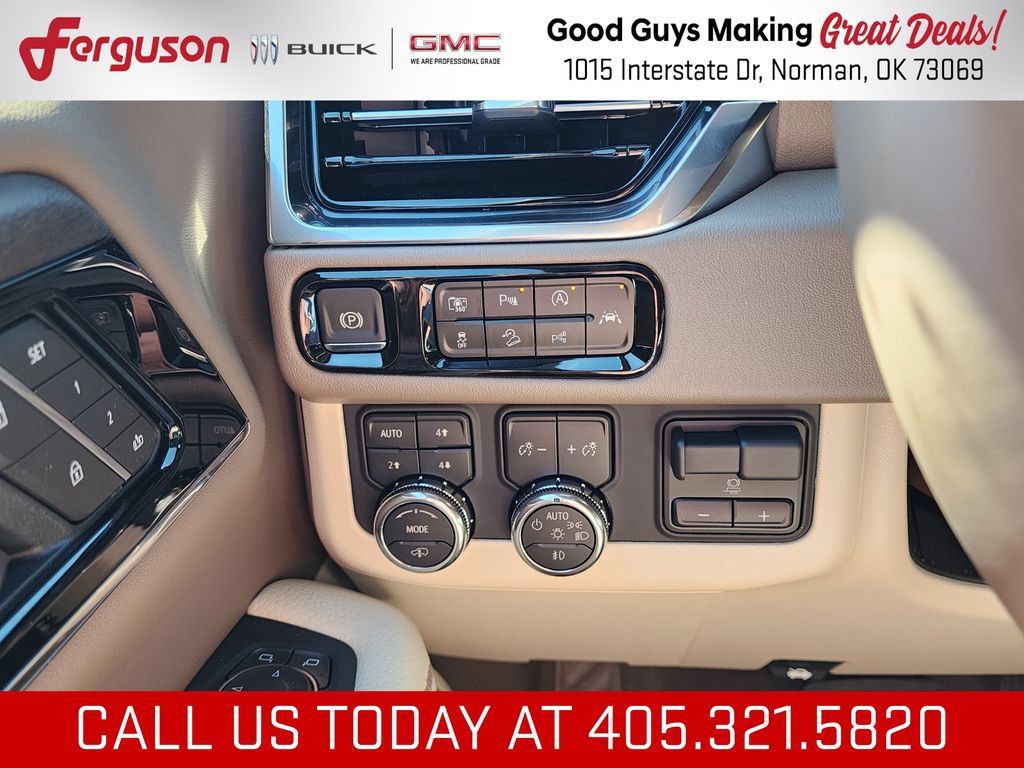 New 2026 GMC Yukon Denali w/ Denali Reserve Package AWD/4WD image 19