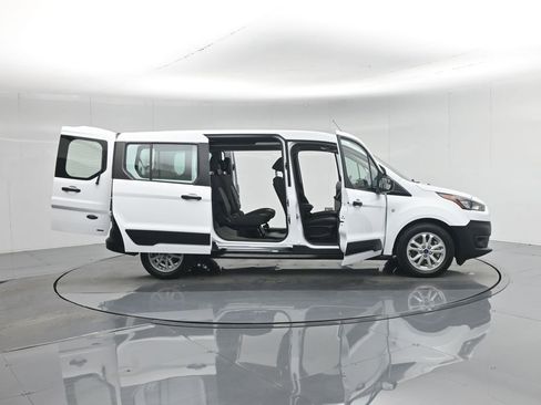 Certified 2022 Ford Transit Connect XL image 35