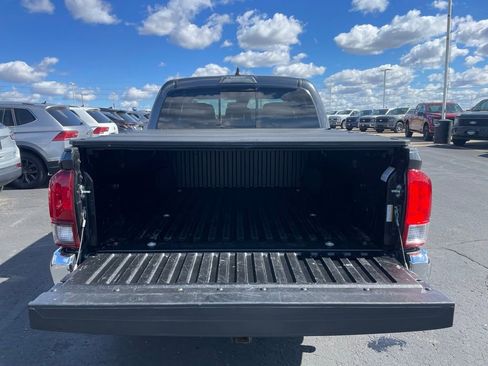 Used 2023 Toyota Tacoma SR5 AWD/4WD image 29