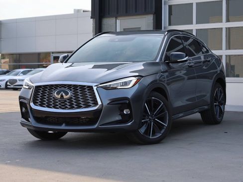 Used 2023 INFINITI QX55 Essential AWD/4WD image 3