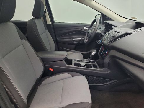 Used 2018 Ford Escape SE image 21