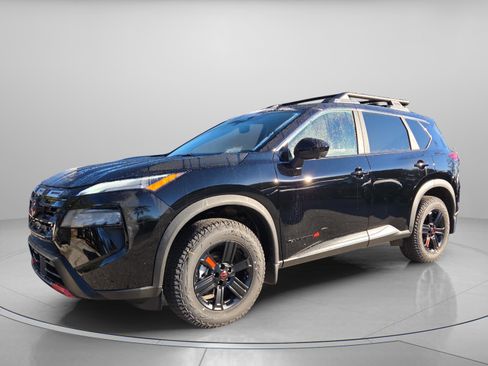New 2026 Nissan Rogue Rock Creek image 2