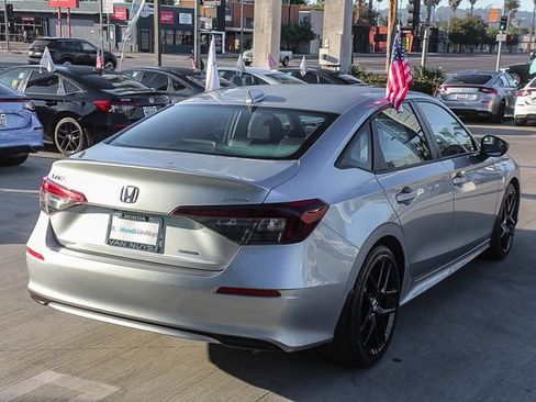 Used 2025 Honda Civic Sport image 5