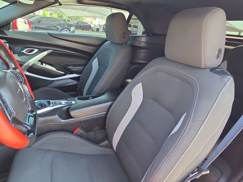 Used 2020 Chevrolet Camaro LT RWD image 15