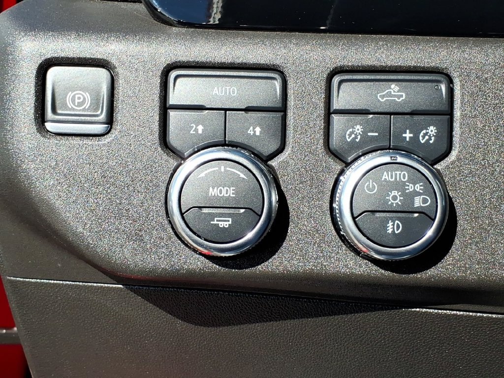Certified 2024 GMC Sierra 1500 Elevation AWD/4WD image 16