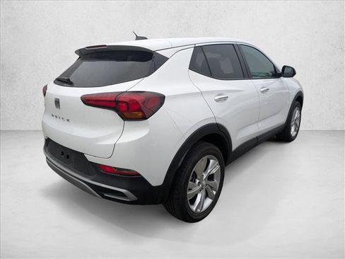 Used 2024 Buick Encore GX Preferred w/ Comfort Package AWD/4WD image 5