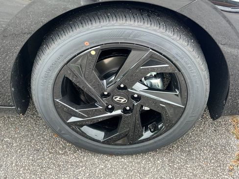 New 2026 Hyundai Elantra Sport image 12