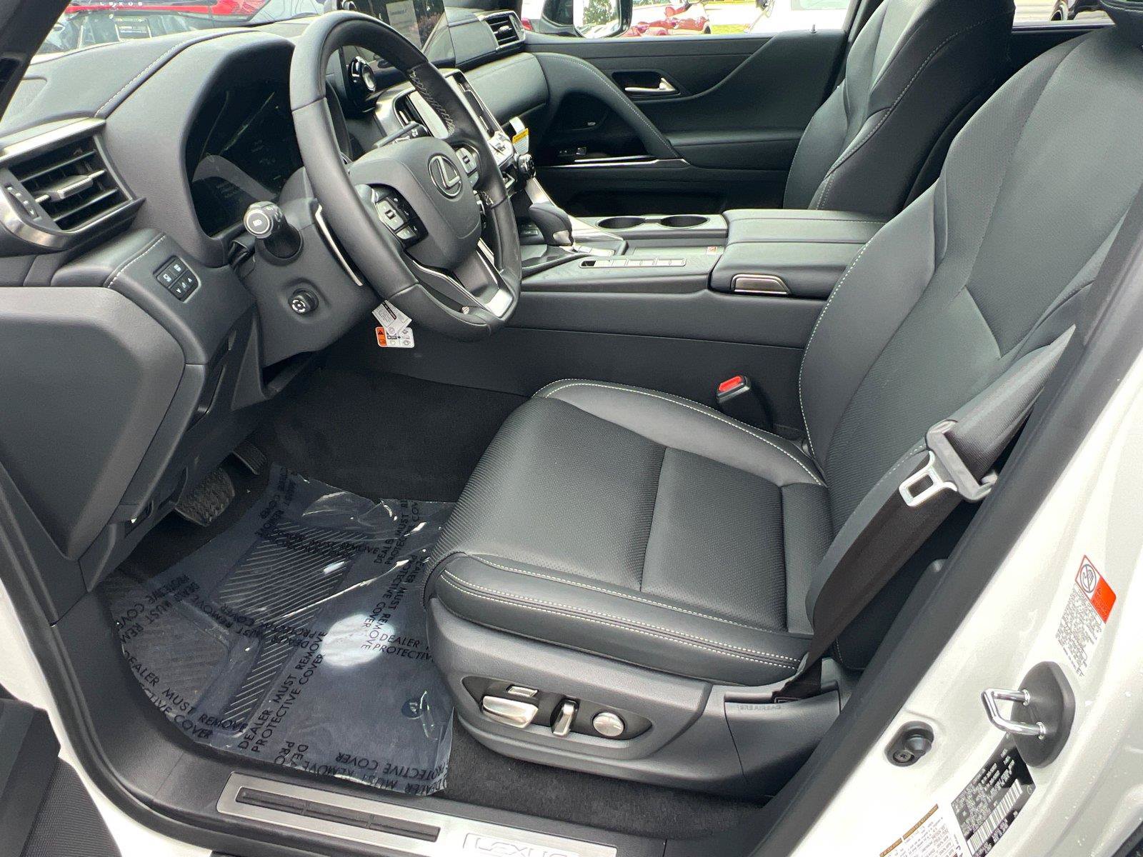 New 2026 Lexus LX 700h Luxury AWD/4WD image 9