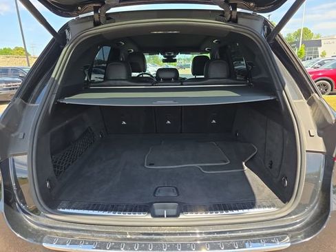 Used 2022 Mercedes-Benz GLE 450 4MATIC w/ AMG Line Exterior image 14