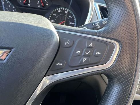 Certified 2022 Chevrolet Equinox LS image 25