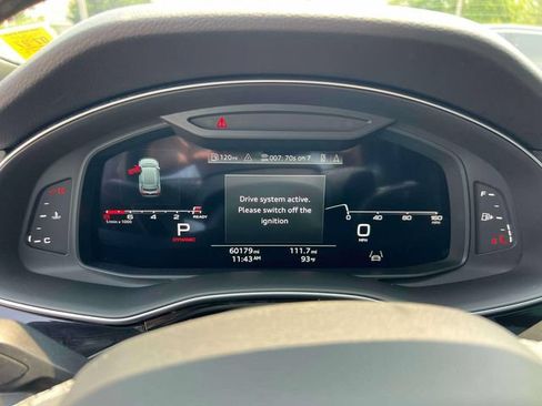 Used 2021 Audi Q8 Premium Plus w/ Premium Plus Package AWD/4WD image 32