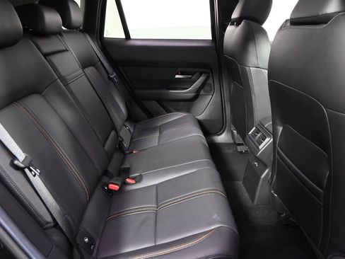 Used 2025 MAZDA CX-50 2.5 Hybrid w/ Premium Plus Pkg image 18