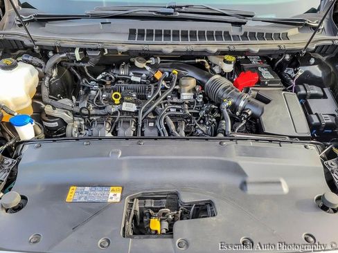 Used 2023 Ford Edge SEL image 32