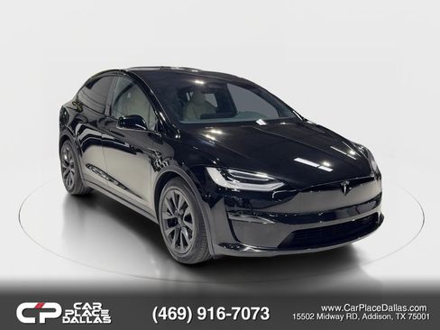 Used 2022 Tesla Model X image 2