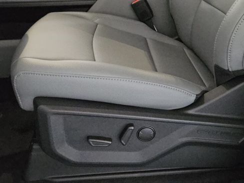New 2025 Ford F150 Lightning Flash AWD/4WD image 26
