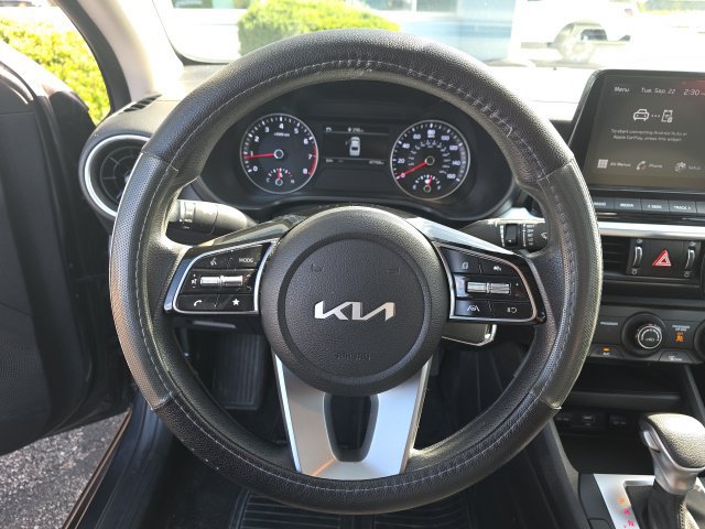 Used 2022 Kia Forte LXS FWD image 8