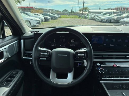 Used 2025 Hyundai Santa Fe SEL AWD/4WD image 32