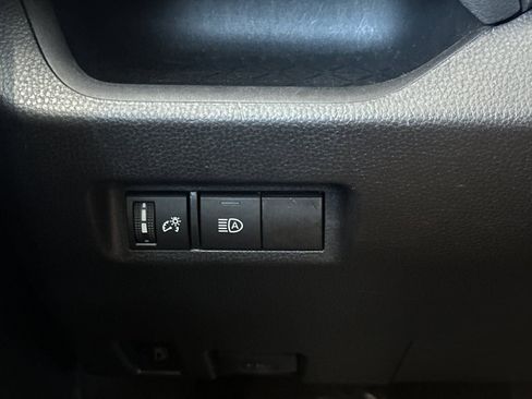 Certified 2023 Toyota RAV4 LE AWD/4WD image 31