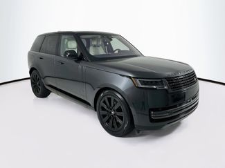 Used 2023 Land Rover Range Rover SE AWD/4WD video 1
