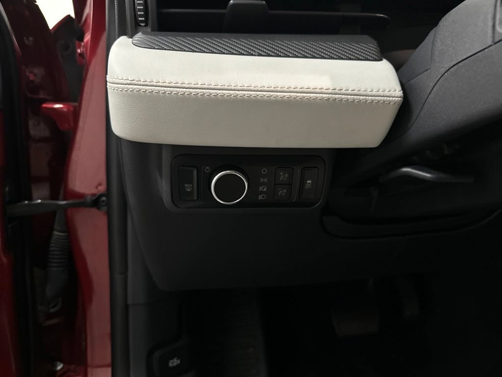 Used 2023 Ford Mustang Mach-E Premium RWD image 34