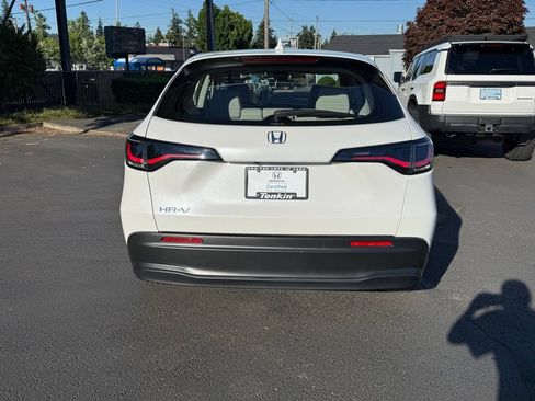 Certified 2025 Honda HR-V LX image 7