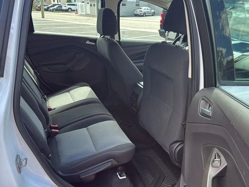 Used 2017 Ford C-MAX Energi SE image 26