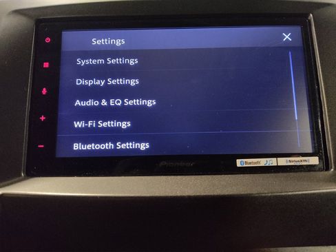 Used 2017 Toyota Camry LE image 25